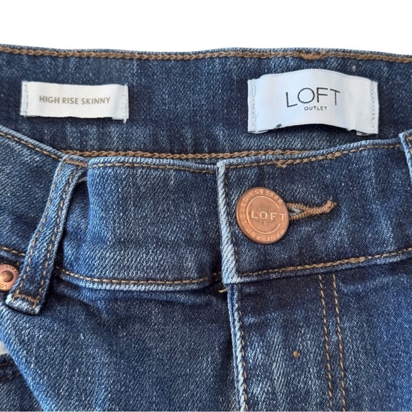 LOFT Outlet Size 6 High Rise Skinny Chewed Hem Cotton/Elastane Jeans - Picture 9 of 9